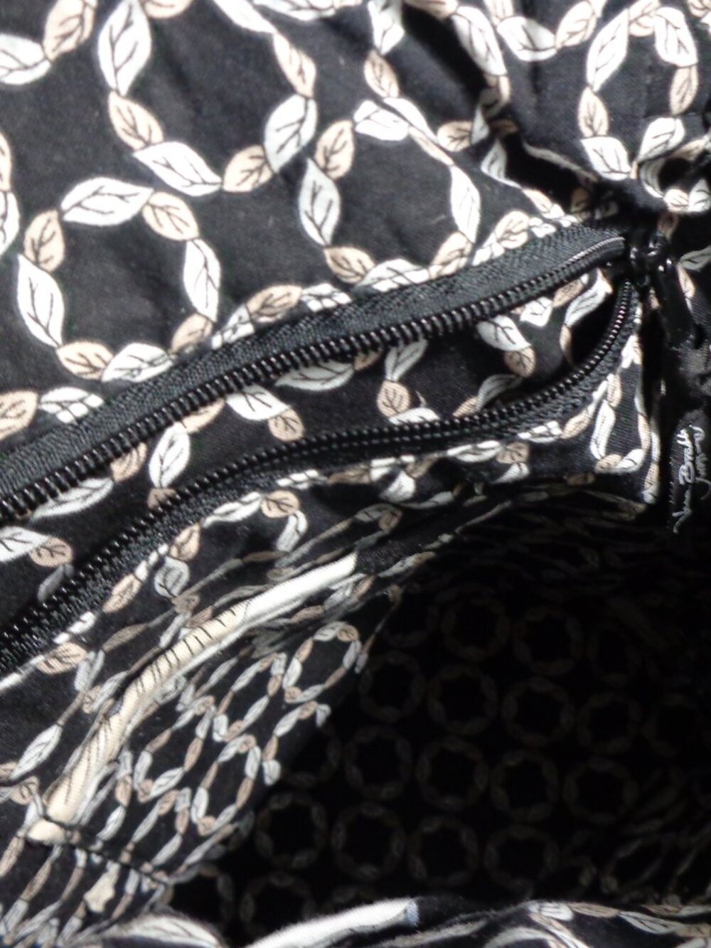 Vera Bradley Black and White Flower Tote Bag “Camellia” Pattern - Picture 7 of 10